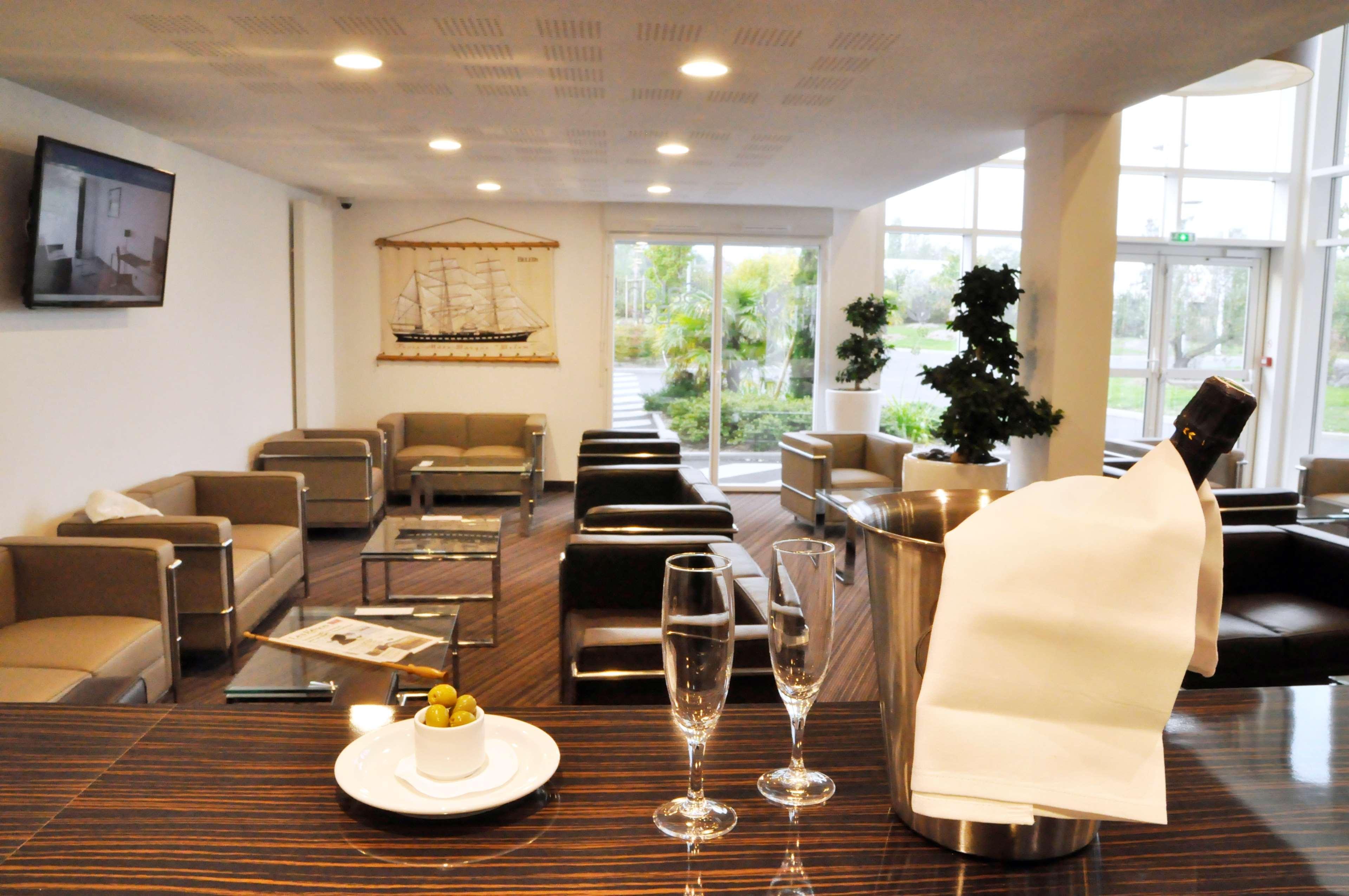 Westotel Life Nantes Каркфу Экстерьер фото
