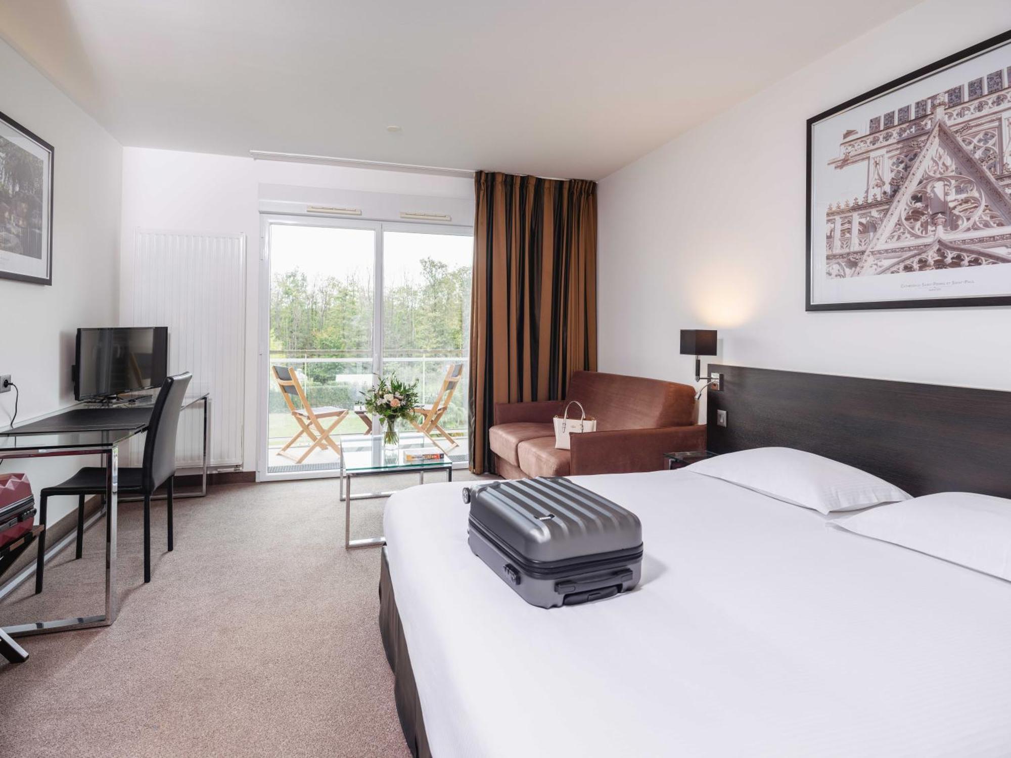 Westotel Life Nantes Каркфу Экстерьер фото